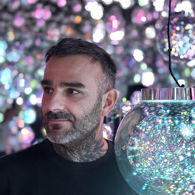Julien Jimenez, consultant en référencement naturel, joignable par courriel