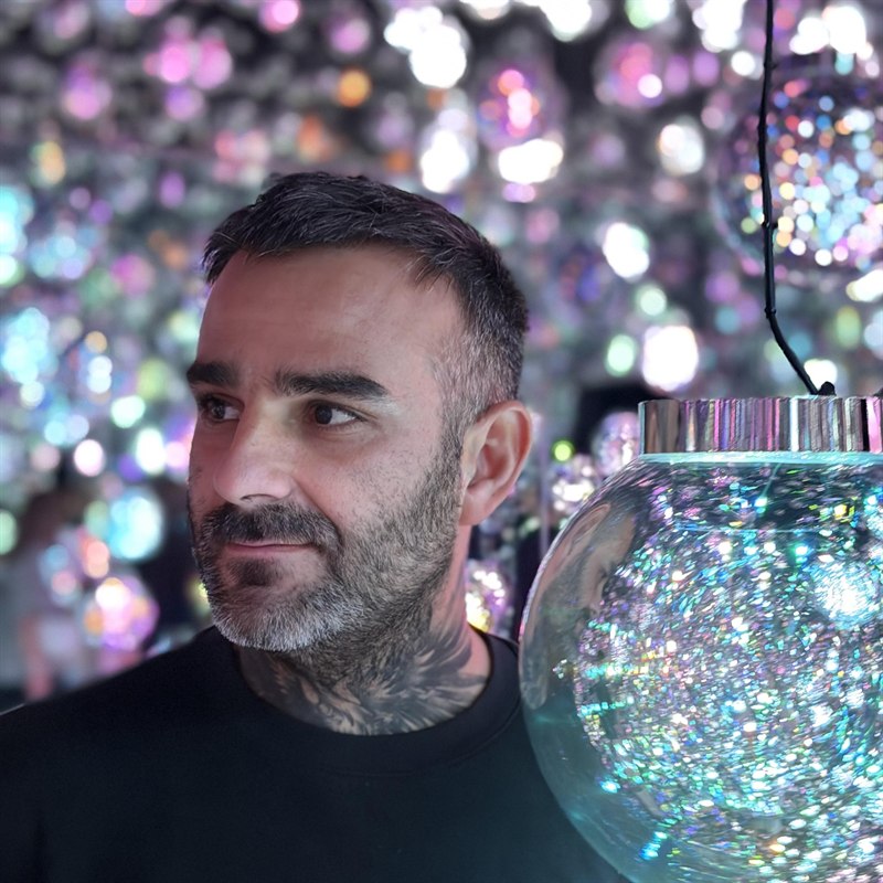 Portrait de Julien Jimenez, consultant en référencement naturel, auteur des expérimentations présentées sur cette page